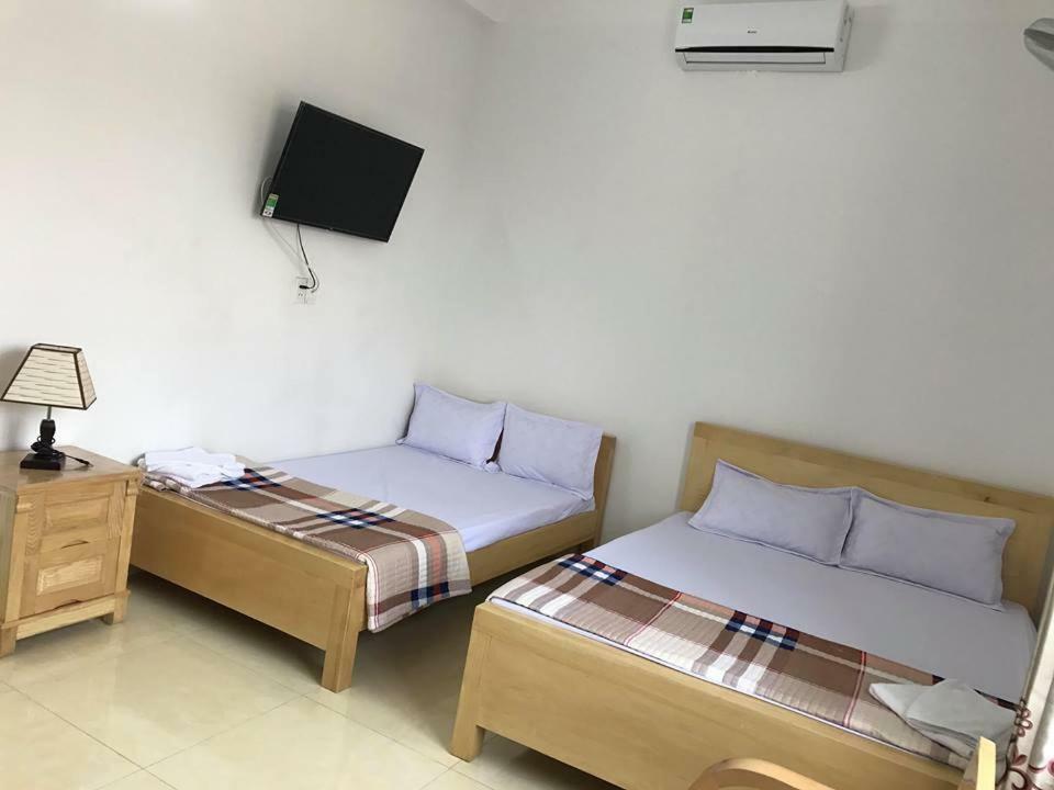 Nha Nghi Manh Binh Bed & Breakfast Hai Phong Exterior photo